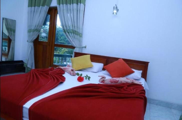 Double Room with Private Balcony - Image 3