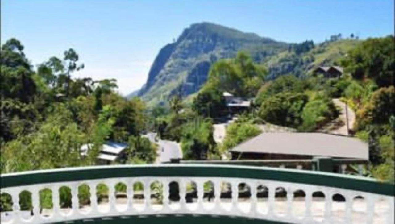 Double Room with Mountain View - Image 2